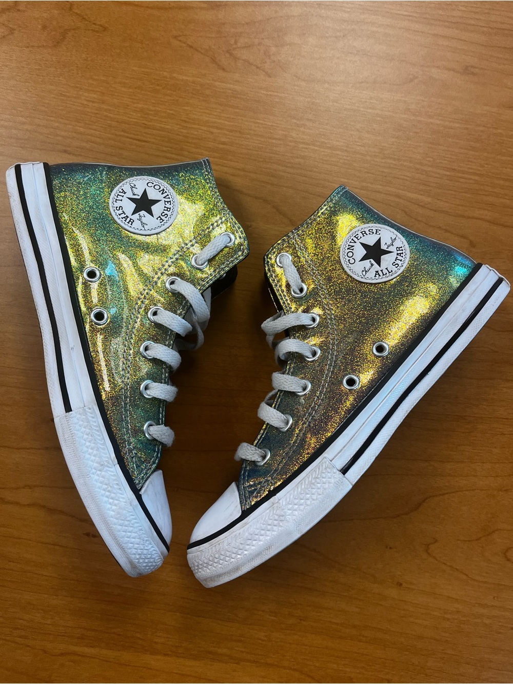 Converse CT All Star Axel Hi Top Shoe Sneaker Sz 3 Iridescent Glitter Girls